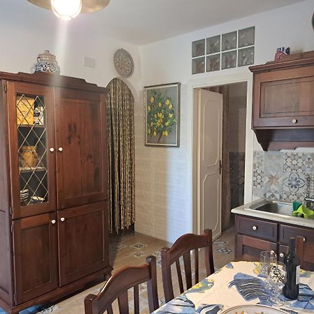 Casa Perciata - Locazione Turistica Lejlighed Mondello Eksteriør billede