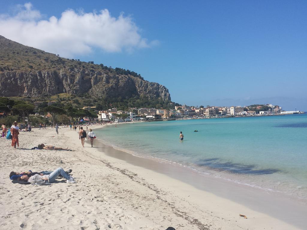 Casa Perciata - Locazione Turistica Lejlighed Mondello Eksteriør billede