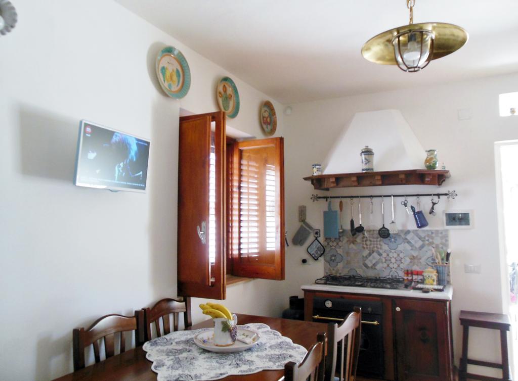 Casa Perciata - Locazione Turistica Lejlighed Mondello Eksteriør billede