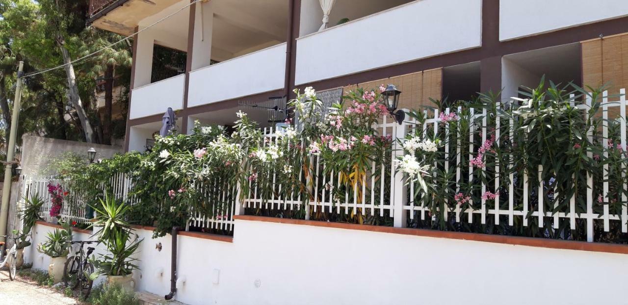 Casa Perciata - Locazione Turistica Lejlighed Mondello Eksteriør billede